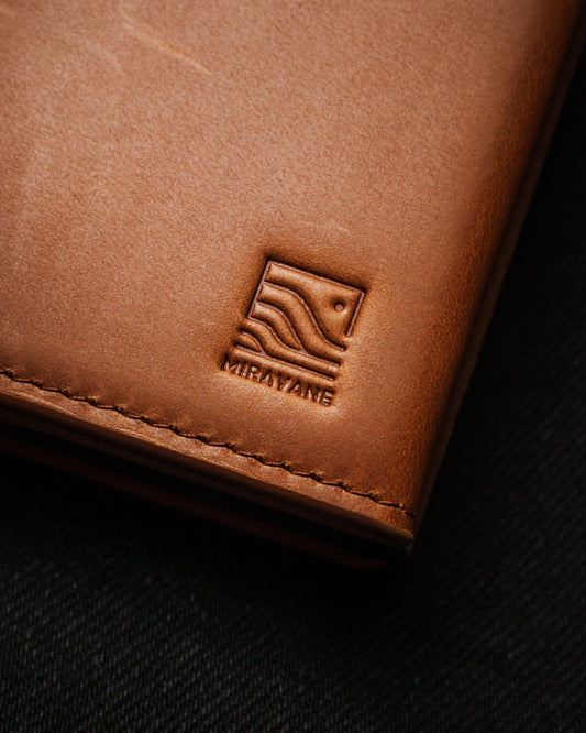 Why Miravane Only Uses Top Grain and Full Grain Leather in our Wallets